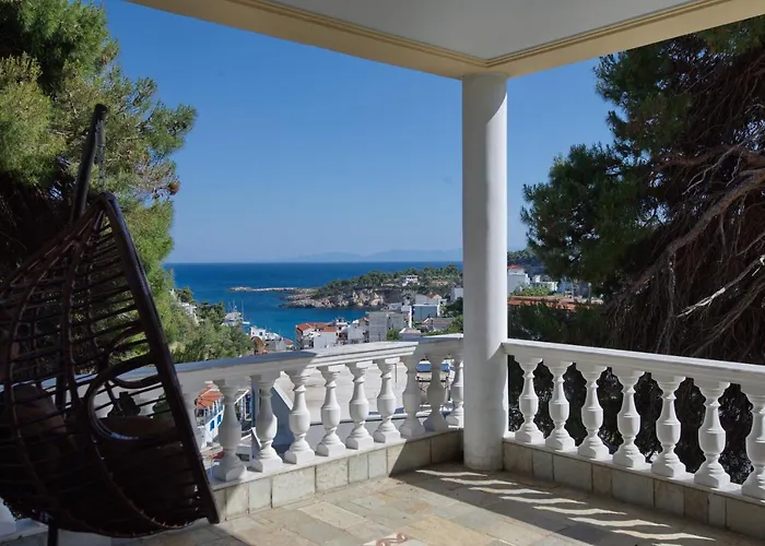 Eleni\'S Guest House